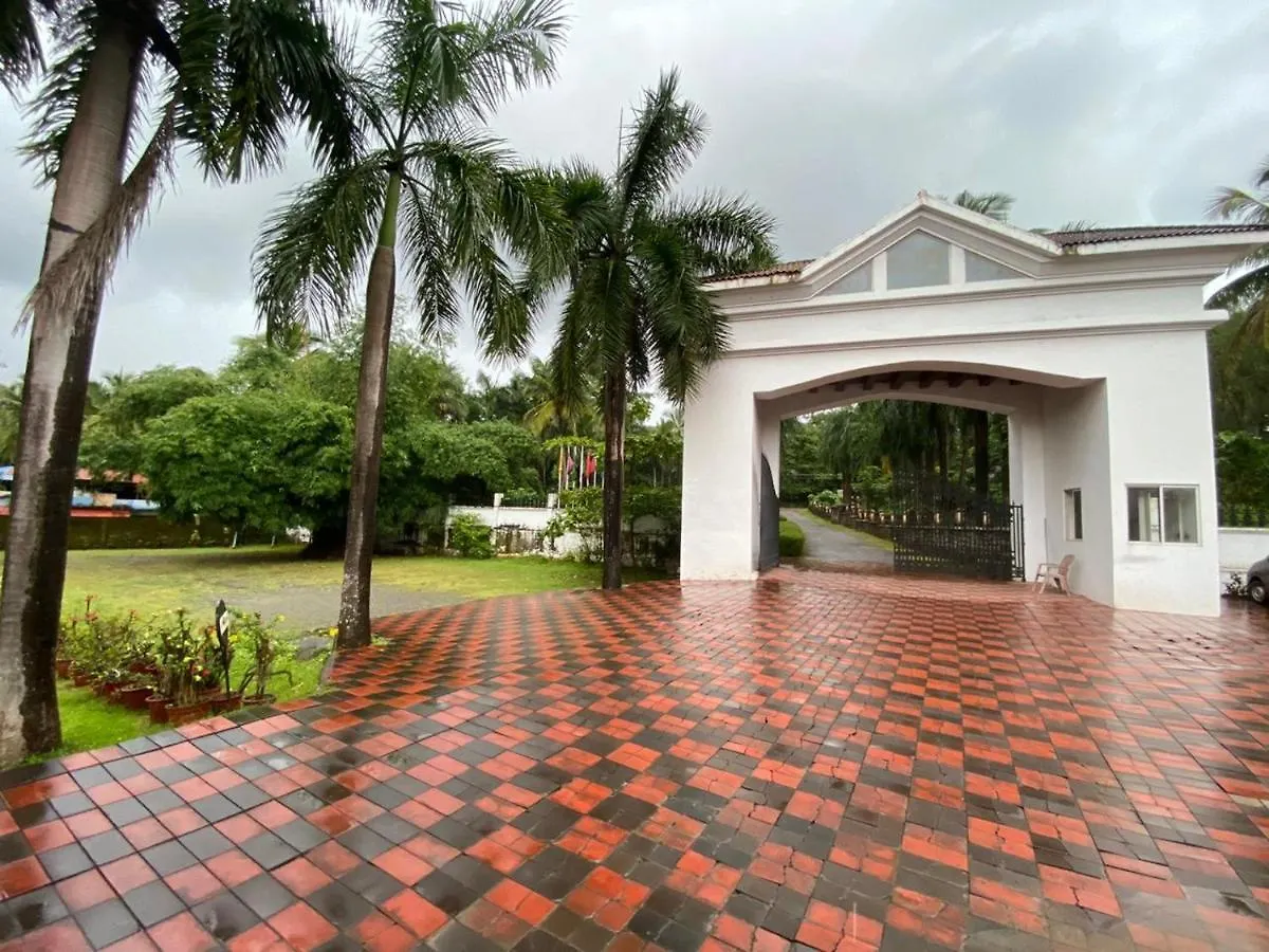 Hotel Kpm Tripenta Palakkad