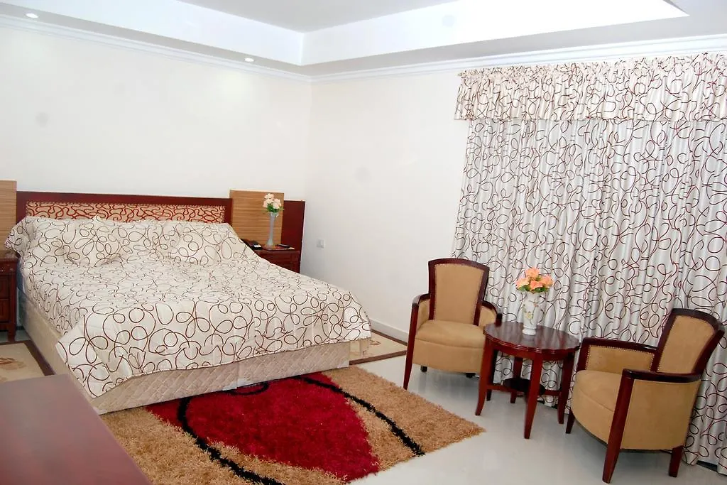 Hotel Kpm Tripenta Palakkad